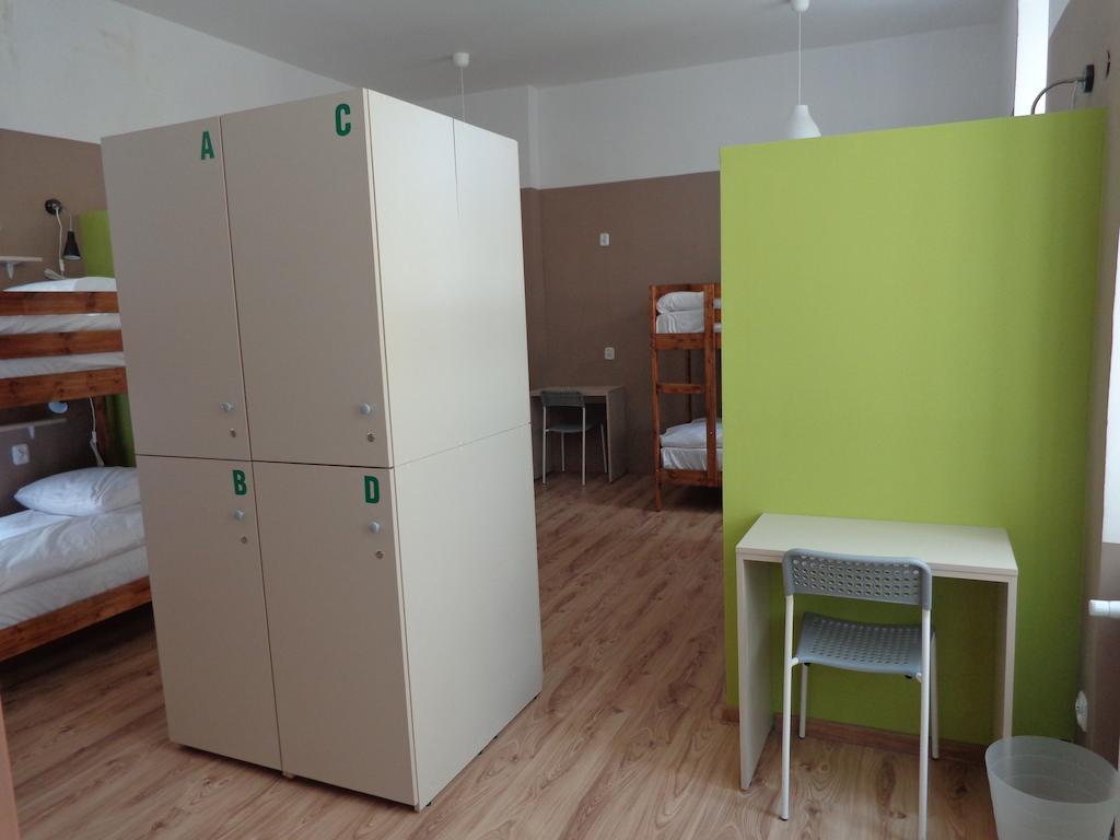 Lolek Hostelルブリン 部屋 写真
